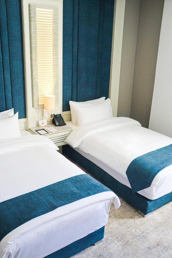 Rival Hotel Ammán Kültér fotó