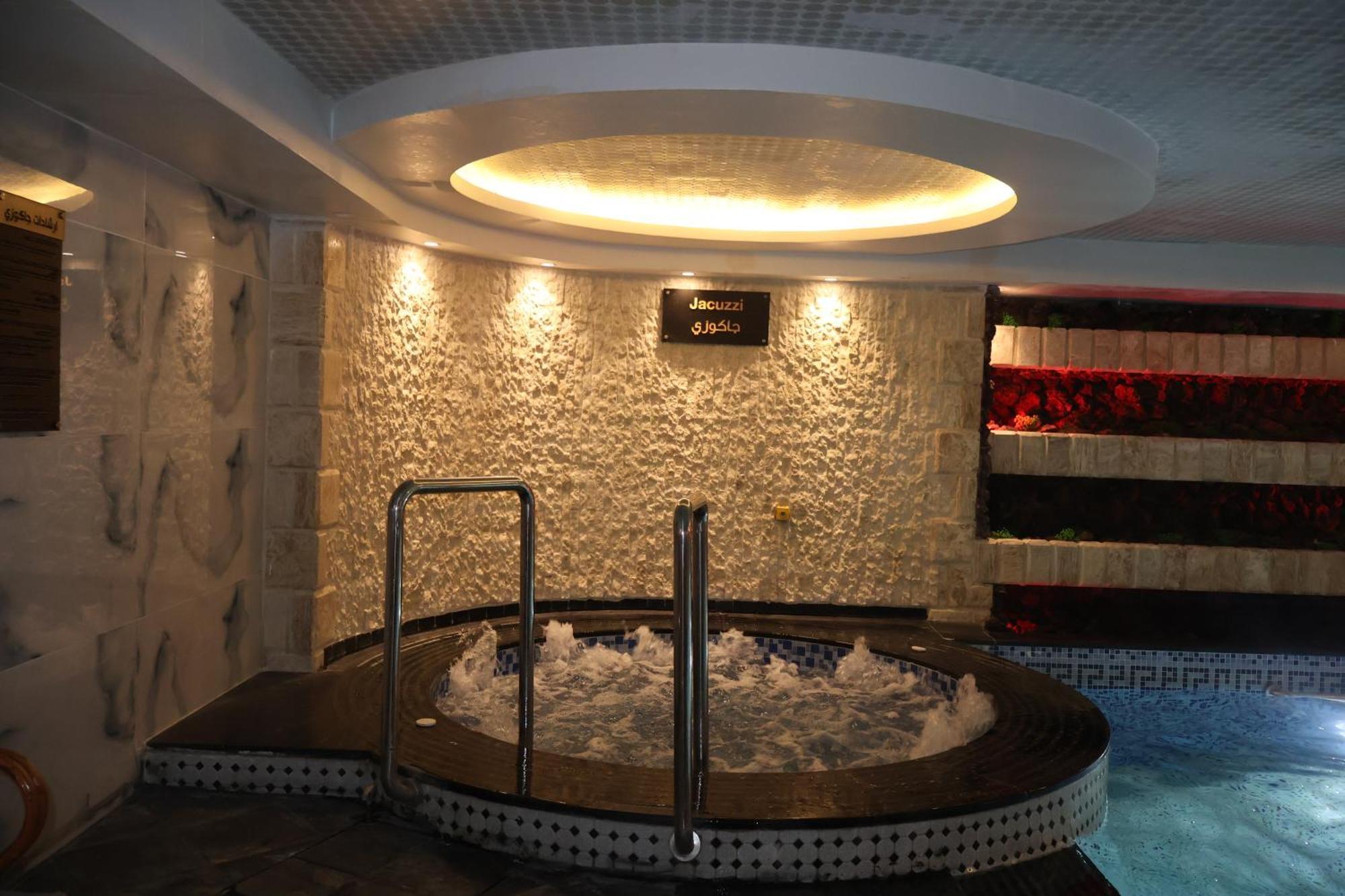 Rival Hotel Ammán Kültér fotó